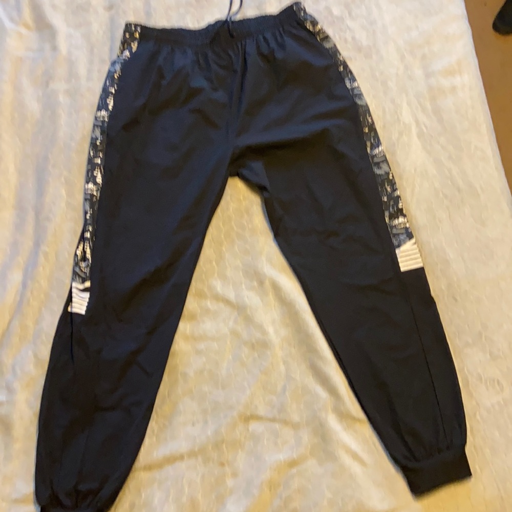 Men’s Black ROMWE Joggers